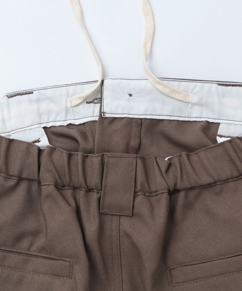 BAYFLOW(ベイフロー)の「ツイルテーパードトラウザー(その他パンツ・メンズ・グレー/ブラック/ブラウン・MEDIUM/LARGE)」の17枚目の写真