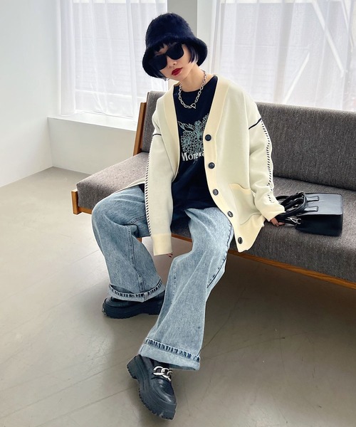 PAGEBOY（ページボーイ）の「モードフラワーロンT（Tシャツ/カットソー・レディース・ブルー系その他/ブラック/オフホワイト・FREE）」の7枚目の写真