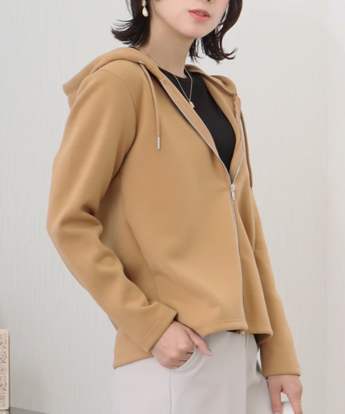 libelle more（リベル モア）の「フーディージップパーカー（パーカー・レディース・パープル/ベージュ/グリーン/チャコールグレー・L/M）」の2枚目の写真