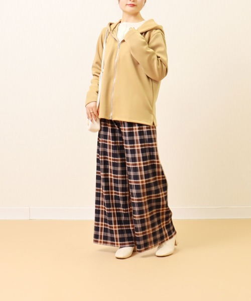 libelle more（リベル モア）の「フーディージップパーカー（パーカー・レディース・パープル/ベージュ/グリーン/チャコールグレー・L/M）」の13枚目の写真