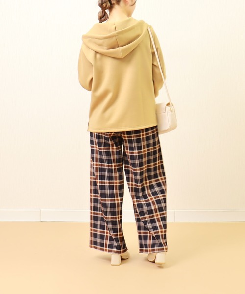 libelle more（リベル モア）の「フーディージップパーカー（パーカー・レディース・パープル/ベージュ/グリーン/チャコールグレー・L/M）」の21枚目の写真