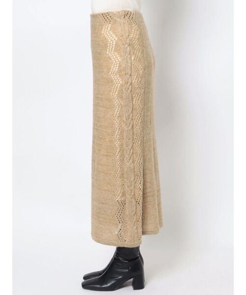 LAGUNAMOON（ラグナムーン）の「スパンコールニットスカート（スカート・レディース・ベージュ/イエロー・SMALL/MEDIUM）」の5枚目の写真