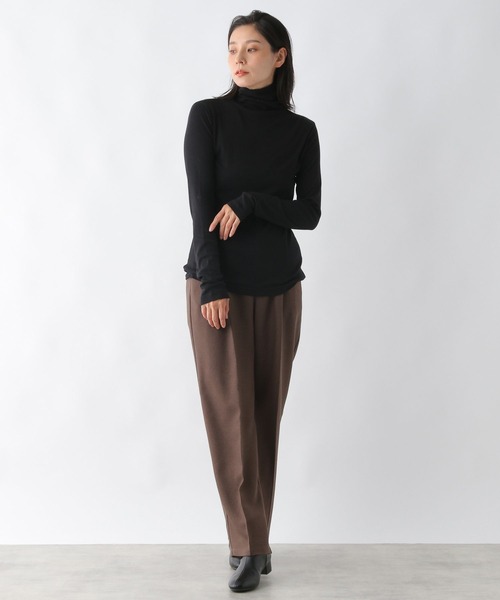 LEPSIM（レプシィム）の「フライスインナータートル　353640（Tシャツ/カットソー・レディース・ブラック/ブラウン/グレイッシュベージュ/グリーン/オフホワイト・FREE）」の13枚目の写真