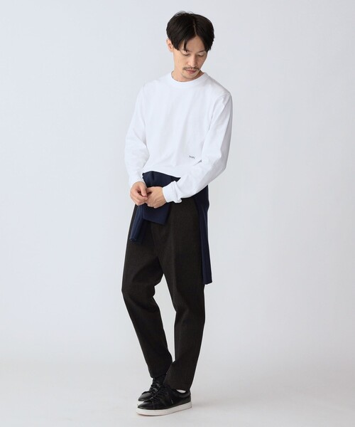 SHIPS（シップス）の「【WEB限定】SHIPS: ワンポイント マイクロ SHIPSロゴ ロングスリーブTシャツ（ロンT）（Tシャツ/カットソー・メンズ・ライトホワイト/ネイビー/ブラック/ホワイト/その他1/その他2/その他3/ダークグレー/ロイヤルブルー/グレー系・SMALL/MEDIUM/LARGE/X-LARGE）」の18枚目の写真