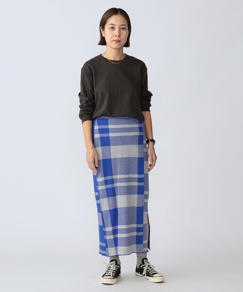 SHIPS（シップス）の「【WEB限定】SHIPS: ワンポイント マイクロ SHIPSロゴ ロングスリーブTシャツ（ロンT）（Tシャツ/カットソー・メンズ・ライトホワイト/ネイビー/ブラック/ホワイト/その他1/その他2/その他3/ダークグレー/ロイヤルブルー/グレー系・SMALL/MEDIUM/LARGE/X-LARGE）」の20枚目の写真