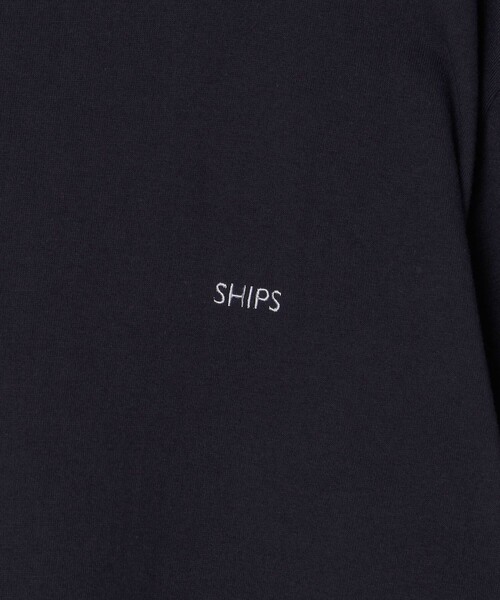 SHIPS（シップス）の「【WEB限定】SHIPS: ワンポイント マイクロ SHIPSロゴ ロングスリーブTシャツ（ロンT）（Tシャツ/カットソー・メンズ・ライトホワイト/ネイビー/ブラック/ホワイト/その他1/その他2/その他3/ダークグレー/ロイヤルブルー/グレー系・SMALL/MEDIUM/LARGE/X-LARGE）」の11枚目の写真