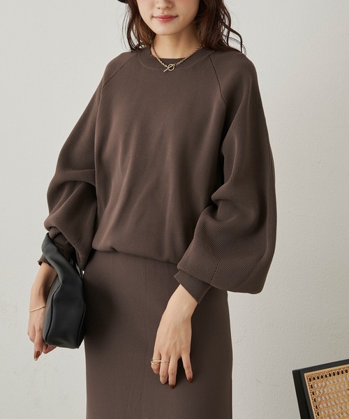 CLEARIMPRESSION （クリアインプレッション）の「【セットアップ対応】クルーネックボリュームスリーブニット（ニット/セーター・レディース・ブラウン/ブラック・FREE）」の14枚目の写真