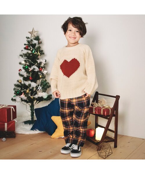 BREEZE（ブリーズ）の「バラエティーセーター（ニット/セーター・キッズ・アイボリー/レッド/サックスブルー/ブラウン/チャコール・100/120/140/90）」の6枚目の写真
