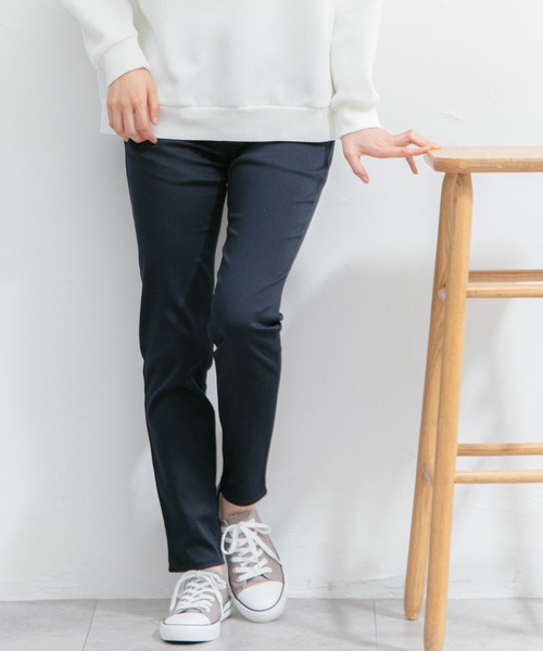 Honeys(ハニーズ)の「スリムカラースキニー(股下67cm)(その他パンツ・レディース・ブラック/ネイビー/ライトベージュ/スミクロ・SS/S/M/L/LL)」の9枚目の写真