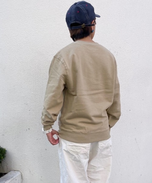 SNOOPY×OLD BETTY'S（スヌーピーカケルオールドベティーズ）の「スヌーピー【SNOOPY】Crew Neck Sweat（スウェット・レディース・カーキ/ネイビー・M/L）」の3枚目の写真