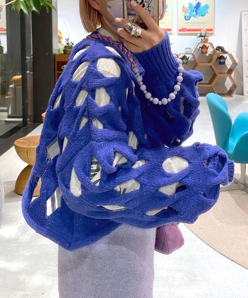 Alley by w closet（アリーバイダブルクローゼット）の「【Alley】穴あきニットプルオーバー（ニット/セーター・レディース・オレンジ/ブルー/オフホワイト・FREE）」の16枚目の写真