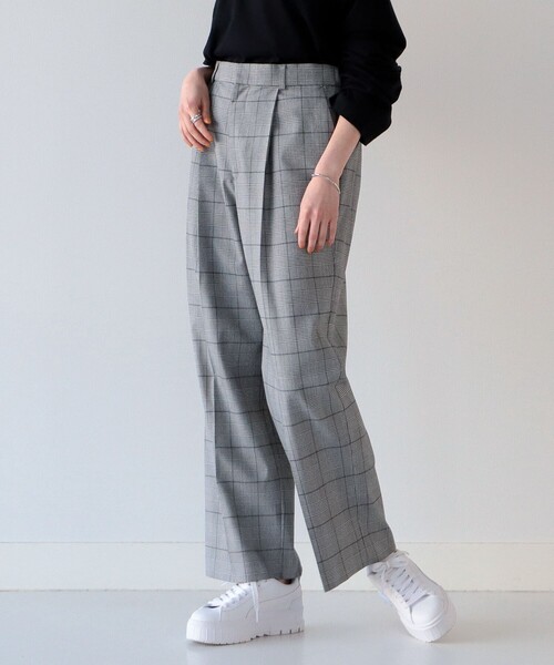 Ray BEAMS（レイビームス）の「Ray BEAMS / チェック 1タック ストレート パンツ（その他パンツ・レディース・ブラック/ダークブラウン・0/1）」の5枚目の写真