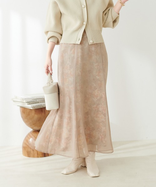 natural couture(ナチュラルクチュール)の「2023SSアイテム/WEB限定/osono長さ変えれるシアー重ねスカート(スカート・レディース・ベージュ/ブルー/オフホワイト・MEDIUM)」の13枚目の写真