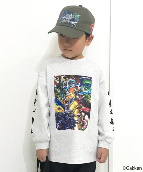 SHOO・LA・RUE(シューラルー)の「◆【最強王図鑑×SHOO・LA・RUE】袖プリントロンT(Tシャツ/カットソー・キッズ・グレー/オフホワイト/ブラック・14/12/13/11)」の5枚目の写真