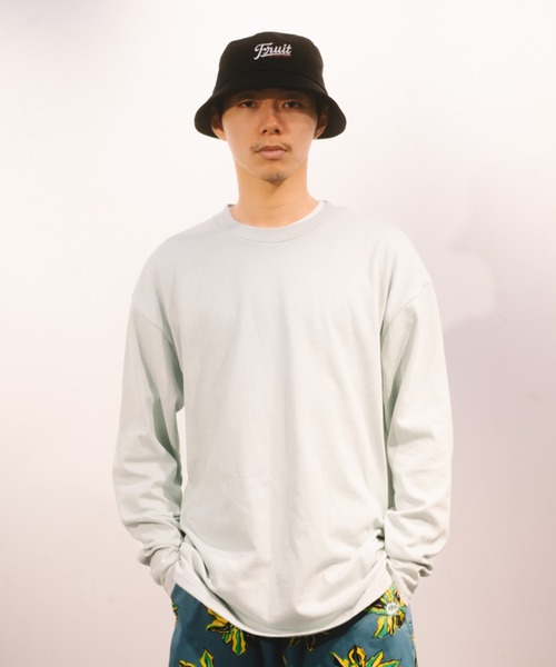 FRUIT OF THE LOOM(フルーツオブザルーム)の「260gカラーL/S Tシャツ / 長袖 / ロンT / トップス / シンプル / カジュアル / 無地 / ユニセックス(Tシャツ/カットソー・メンズ・ブラック/サックスブルー/ホワイト/サーモンピンク/インディゴブルー/グレー・M/L/XL)」の4枚目の写真