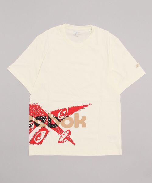 Reebok(リーボック)の「オール アイズ Tシャツ / GS ALL EYEZ T-SHIRT(Tシャツ/カットソー・メンズ・ホワイト/レッド・MEDIUM/X-LARGE/X-SMALL/XX-LARGE/XXX-LARGE)」の1枚目の写真