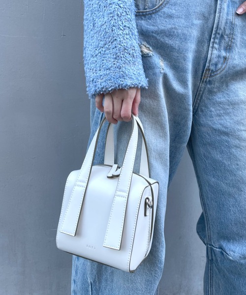 loti（ロティ）の「loti ミニボックスボストンBAG（ショルダーバッグ・レディース・ブラック/ライム/オフホワイト・ONE SIZE）」の6枚目の写真