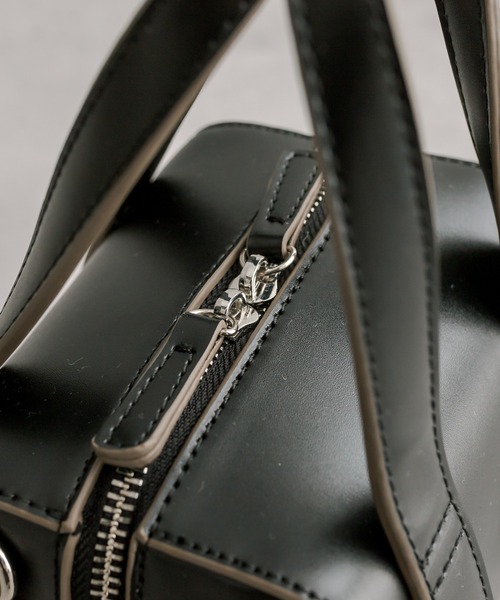 loti（ロティ）の「loti ミニボックスボストンBAG（ショルダーバッグ・レディース・ブラック/ライム/オフホワイト・ONE SIZE）」の17枚目の写真