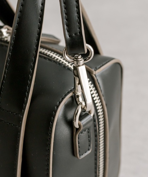 loti（ロティ）の「loti ミニボックスボストンBAG（ショルダーバッグ・レディース・ブラック/ライム/オフホワイト・ONE SIZE）」の22枚目の写真