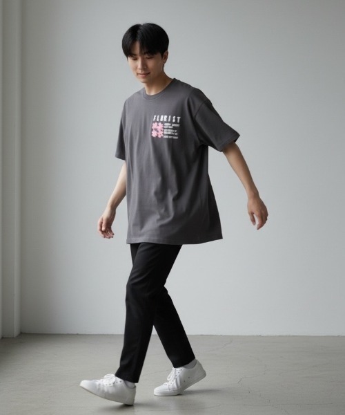 A.en(エイエン )の「Florist Tee(Tシャツ/カットソー・メンズ・ブラック・L/XXL/XL)」の5枚目の写真