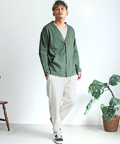 LUXSTYLE(ラグスタイル)の「Vネックカーディガン(カーディガン/ボレロ・メンズ・チャコール/グリーン/ホワイト/ブラック・L/M)」の18枚目の写真