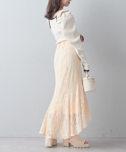 Chico（チコ）の「【2023SS】【SALON by Chico限定】レースマーメイドスカート（スカート・レディース・ライトベージュ/ピンク/ブラック・FREE）」の4枚目の写真