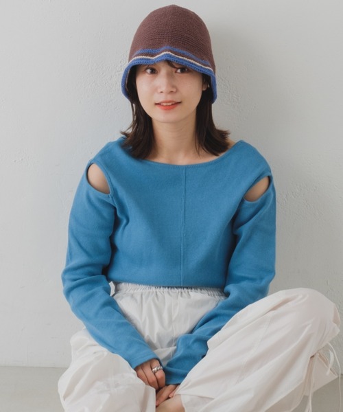 Kastane（カスタネ）の「【2023SSカタログ掲載アイテム】アームスリットプルオーバー（Tシャツ/カットソー・レディース・ブラック/オフホワイト/ブルー/ホワイト系その他・FREE）」の8枚目の写真