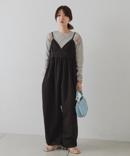 Kastane（カスタネ）の「【2023SSカタログ掲載アイテム】アームスリットプルオーバー（Tシャツ/カットソー・レディース・ブラック/オフホワイト/ブルー/ホワイト系その他・FREE）」の14枚目の写真