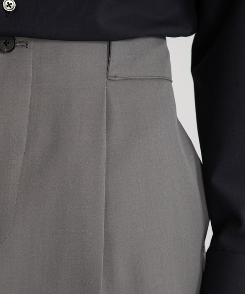 UNITED TOKYO(ユナイテッドトウキョウ)の「HARD GABARDINE PANTS(スラックス・メンズ・ライトグレー/ダークグレー・1/2/3)」の12枚目の写真
