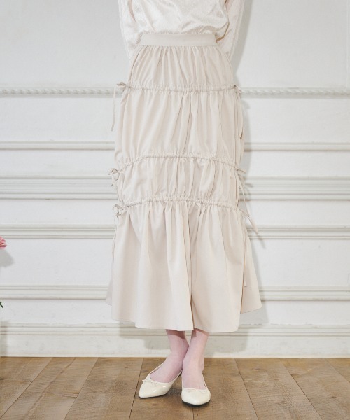 MIRO AMURETTE(ミロアミュレット)の「shirring gather skirt/ギャザースカート(スカート・レディース・ベージュ/ブラック・MEDIUM/SMALL)」の2枚目の写真