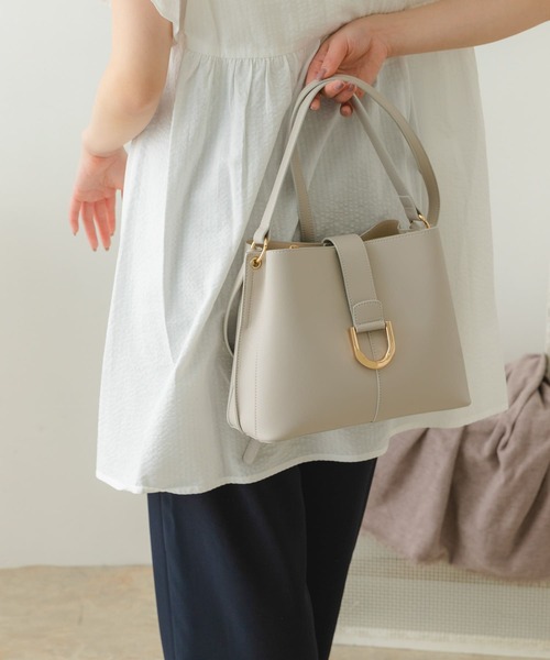 URBAN RESEARCH（アーバンリサーチ）の「リング付2WAYバッグ（ショルダーバッグ・レディース・ライトグレー/ブラック/ブラウン系その他・ONE）」の22枚目の写真