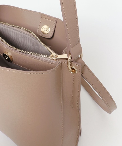 URBAN RESEARCH（アーバンリサーチ）の「リング付2WAYバッグ（ショルダーバッグ・レディース・ライトグレー/ブラック/ブラウン系その他・ONE）」の17枚目の写真