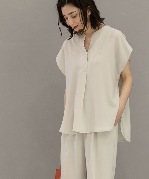 OPAQUE.CLIP(オペークドットクリップ)の「◆≪エマール検証済 洗える≫セットアップ対応 パールボタン スキッパーブラウス【洗濯機洗い可/イージーケア/ストレッチ】(シャツ/ブラウス・レディース・オフホワイト/ブラウン系その他5/ベビーピンク/ブラック/ライトグレー/レンガ/ライトブルー/サンドベージュ・42/34/38/40/36)」の20枚目の写真