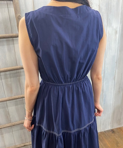 Miscere(ミスケーレ)の「☆ 配色ステッチノースリティアードワンピース W1859(ワンピース・レディース・オフホワイト/ネイビー・FREE)」の6枚目の写真