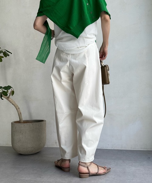 DouDou（ドゥドゥ）の「【WEB限定】ステッチカーブパンツ（チノパンツ・レディース・キナリ/ネイビー・36/38）」の22枚目の写真