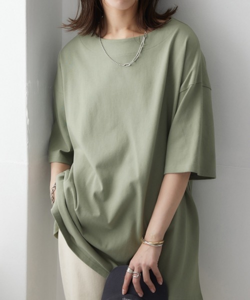 nissen（ニッセン）の「【販売終了】綿１００％バスクオーバーサイズ５分袖チュニック（Tシャツ/カットソー・レディース・ライトカーキ/グレイッシュベージュ/グレイッシュブルー/ブラック/オフホワイト・S～Ｍ/L～LL）」の4枚目の写真