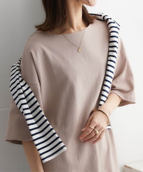 nissen（ニッセン）の「【販売終了】綿１００％バスクオーバーサイズ５分袖チュニック（Tシャツ/カットソー・レディース・ライトカーキ/グレイッシュベージュ/グレイッシュブルー/ブラック/オフホワイト・S～Ｍ/L～LL）」の3枚目の写真