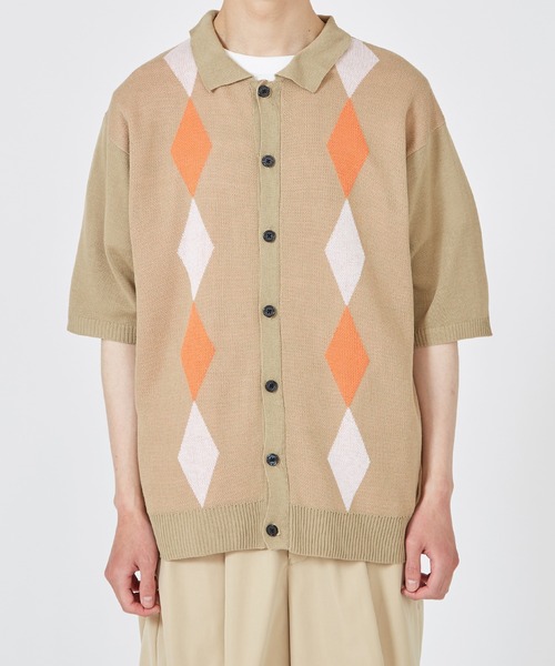 improves（インプローブス）の「ダイヤ アーガイル柄 半袖 ニット ポロカーディガン（ポロシャツ・メンズ・ベージュ/グリーン/ブラック・MEDIUM/LARGE/X-LARGE）」の2枚目の写真