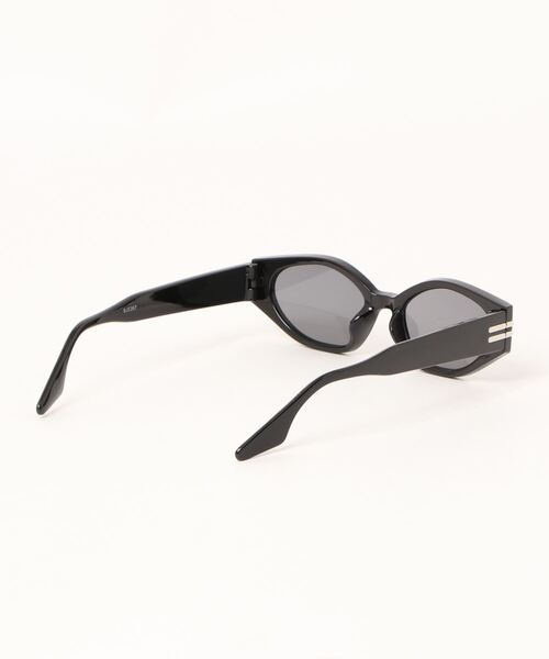 Ritzy（リッツィー）の「キャッツアイサングラス（サングラス・レディース・グレー系/ブラウン系/グリーン系/ホワイト/ブラック/ベージュ/その他・FREE）」の20枚目の写真