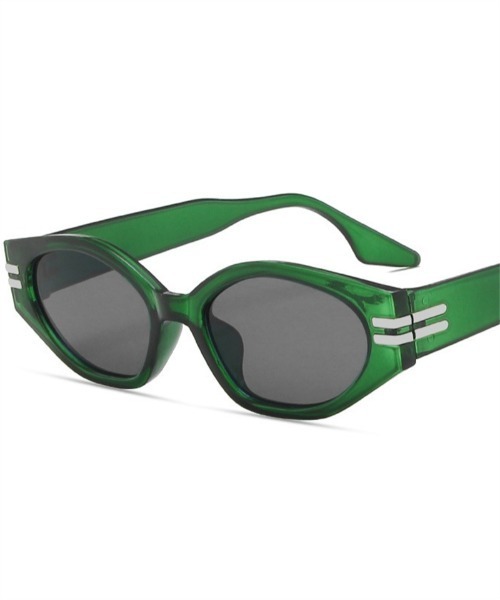 Ritzy（リッツィー）の「キャッツアイサングラス（サングラス・レディース・グレー系/ブラウン系/グリーン系/ホワイト/ブラック/ベージュ/その他・FREE）」の7枚目の写真