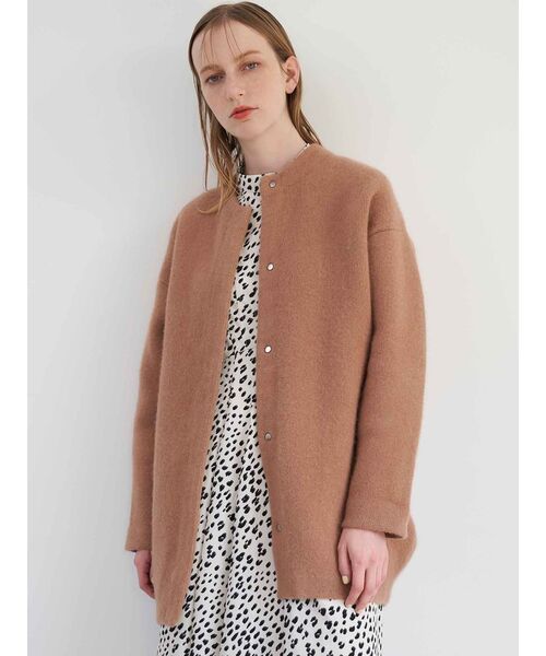 ELENDEEK(エレンディーク)の「CNラクーンミックスWカーディガン(ノーカラージャケット・レディース・ラベンダー/ベージュ/ピンク/キャメル/ブラック/アイボリー/ブルー・01/02)」の19枚目の写真