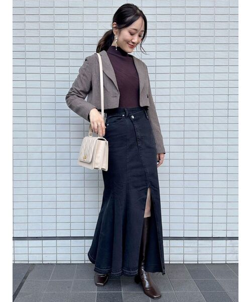 MERCURYDUO(マーキュリーデュオ)の「2WAYアシメネックビスチェ風リブニット(ニット/セーター・レディース・パープル/ダークブラウン/アイボリー/ブラック・FREE)」の16枚目の写真