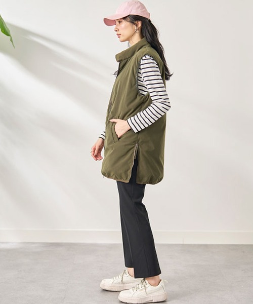 BELLUNA（ベルーナ）の「スタンド衿デザインノンキルト中わたベスト（ベスト・レディース・ブラック/カーキ/ライトベージュ・LARGE/MEDIUM/X-LARGE）」の12枚目の写真