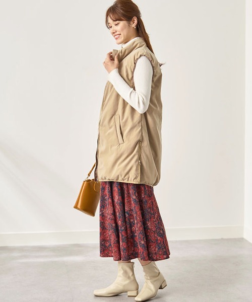 BELLUNA（ベルーナ）の「スタンド衿デザインノンキルト中わたベスト（ベスト・レディース・ブラック/カーキ/ライトベージュ・LARGE/MEDIUM/X-LARGE）」の8枚目の写真