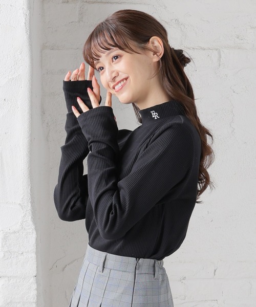 ISSEY MIYAKE 刺繍 サムホール ハイネックロンティー ISSEY MIYAKE 刺繍 サムホール ハイネックロンティー Black Turtleneck