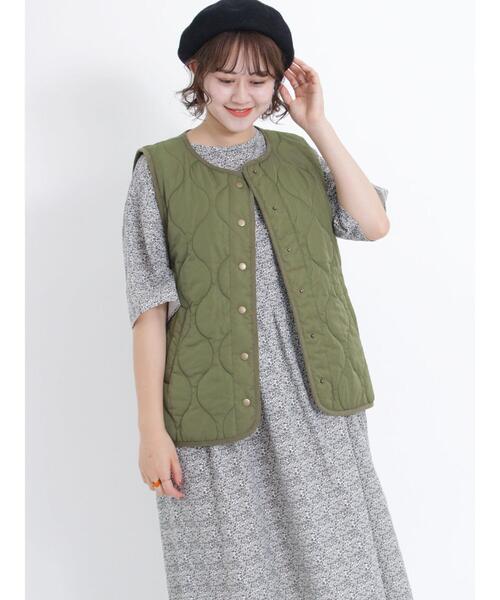 Samansa Mos2(サマンサ モスモス)の「キルティングベスト(ベスト・レディース・ベージュ/カーキ/ダークブラウン・F)」の5枚目の写真
