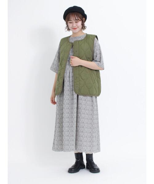 Samansa Mos2(サマンサ モスモス)の「キルティングベスト(ベスト・レディース・ベージュ/カーキ/ダークブラウン・F)」の6枚目の写真