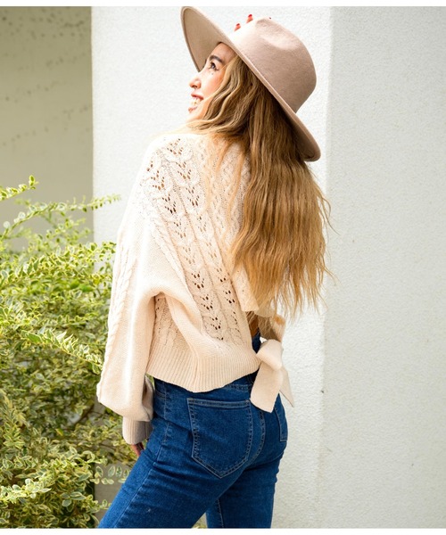 anap mimpi（アナップミンピ）の「バックオープンウエストリボンケーブルニットトップス（ニット/セーター・レディース・ブルー/ベージュ系その他/ブラウン・FREE）」の11枚目の写真