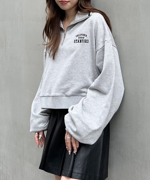 INGNI（イング）の「ハーフジップ胸ロゴライン配色ショートトップス（スウェット・レディース・ブラック/グレー/オートミール/グリーン・M）」の14枚目の写真