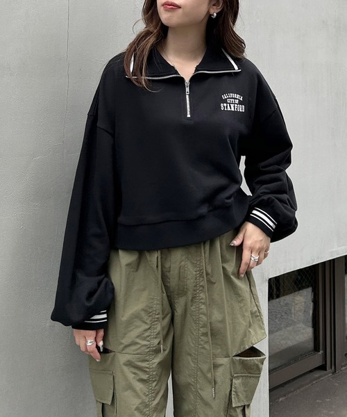 INGNI（イング）の「ハーフジップ胸ロゴライン配色ショートトップス（スウェット・レディース・ブラック/グレー/オートミール/グリーン・M）」の10枚目の写真